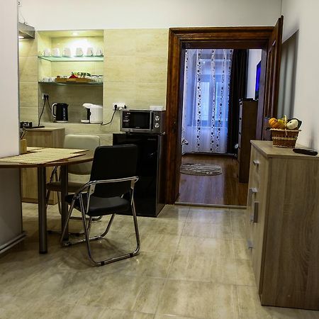 Historical Studio Apartment Sibiu Bagian luar foto